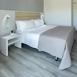 Zanarini In Centro A Hotel Riccione