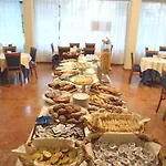 Zanarini In Centro A Hotel 3*