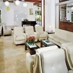 Zanarini In Centro A