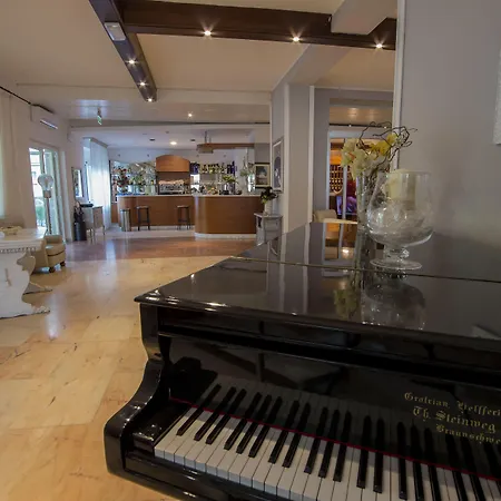 Zanarini 3* Riccione