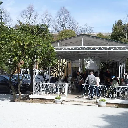 Zanarini In Centro A Hotell Riccione