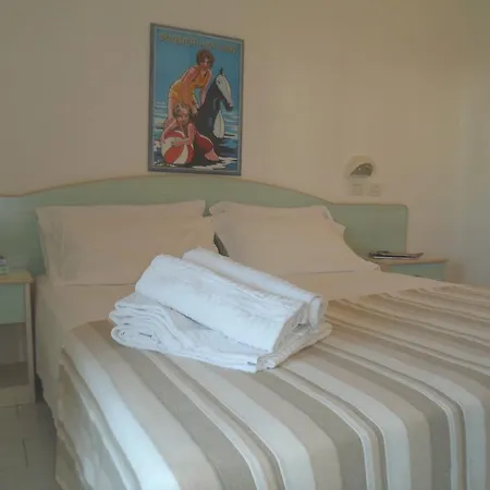 Hotell Zanarini In Centro A 3*