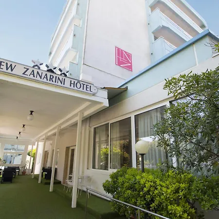Zanarini In Centro A Hotell 3*