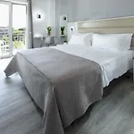 Zanarini In Centro A Hotel Riccione