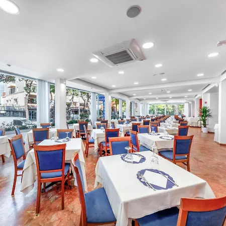 Zanarini In Centro A 3* Riccione