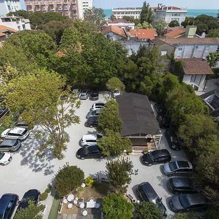 Zanarini In Centro A Ξενοδοχείο 3*