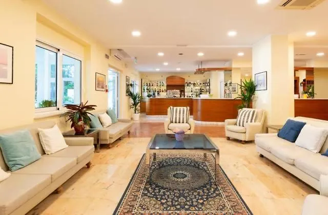 Zanarini In Centro A 3* 리치오네