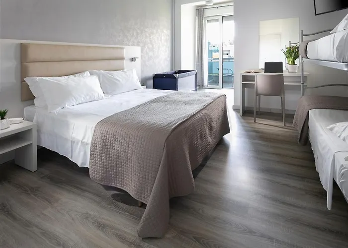 Zanarini In Centro A 3* Riccione