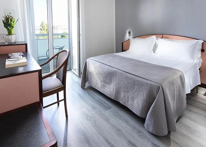 Zanarini In Centro A