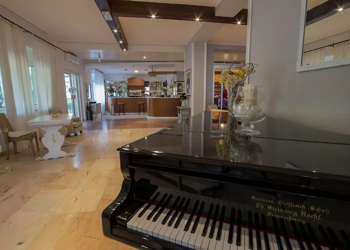 Zanarini In Centro A 3* 리치오네