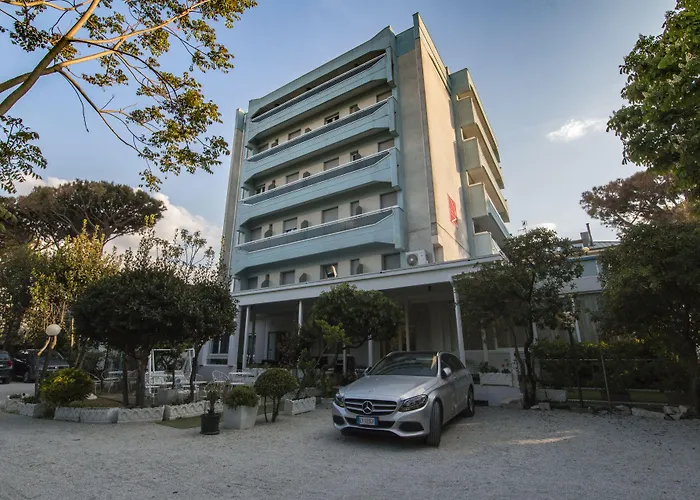 Zanarini In Centro A