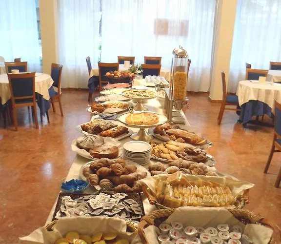 Zanarini In Centro A ホテル 3*