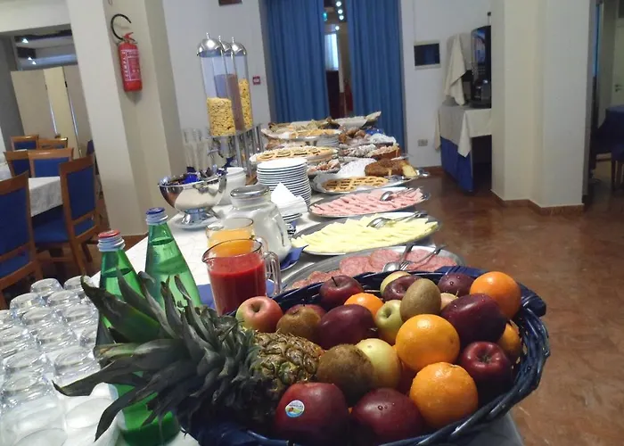 Zanarini In Centro A 리치오네