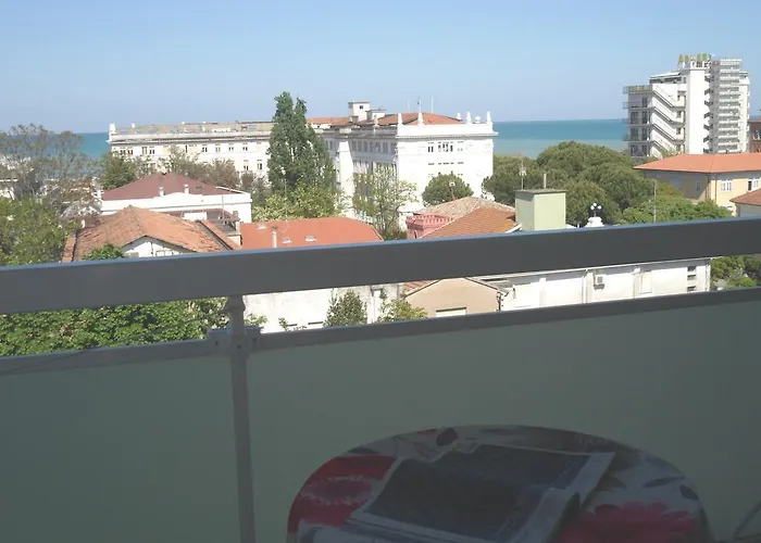 Zanarini In Centro A 호텔 리치오네