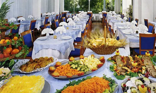 Zanarini In Centro A リッチョーネ